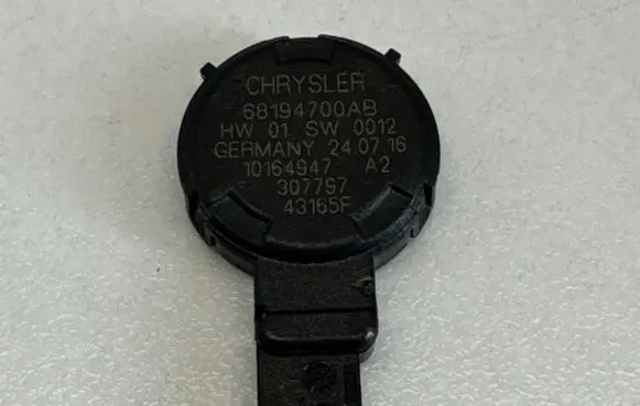 Chrysler Pacifica Rain sensor 68194700AB 307797 10164947
