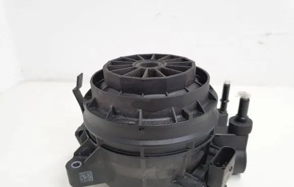 Mercedes-Benz S W222 Fuel filter housing A6540900652 1120606801
