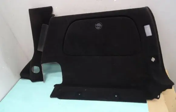 Mercedes-Benz B W245 Trunk/boot side trim panel 