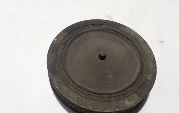 Volvo V70 Crankshaft pulley 31330083