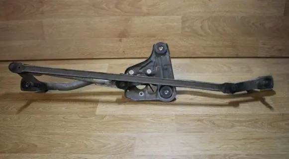 Volvo V50 Front wiper linkage 30753493