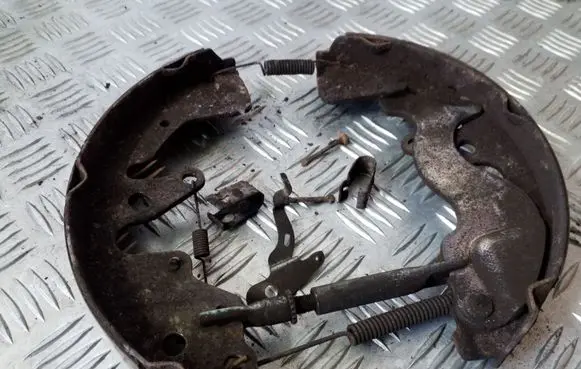 Suzuki Grand Vitara II Other handbrake/parking brake parts 