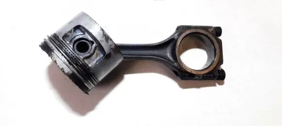 Audi 80 90 B3 Piston with connecting rod 026b