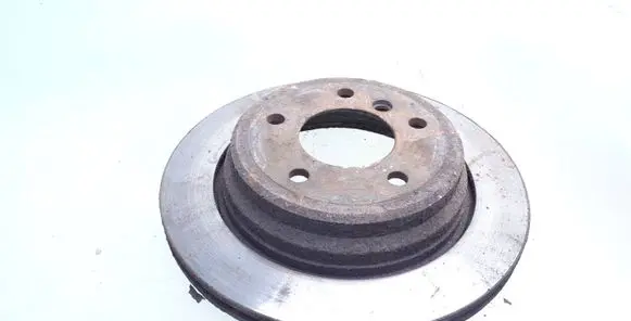 BMW 5 E39 Rear brake disc