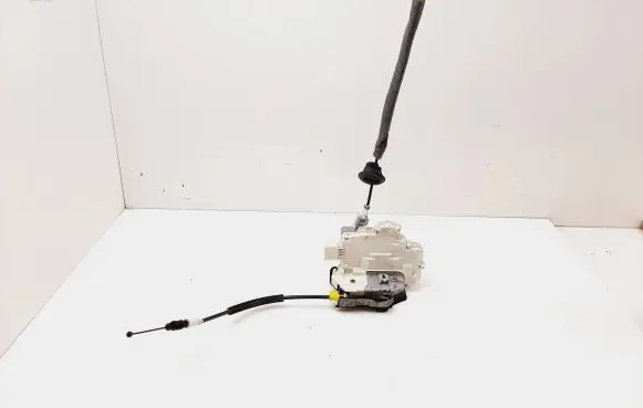 Audi A6 S6 C7 4G Rear door lock 4G0839015