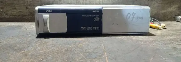 Audi Q7 4L CD/DVD changer AV2411