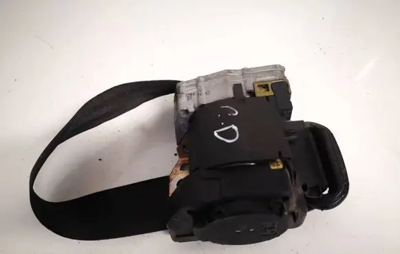 Audi A3 S3 8L Rear seatbelt