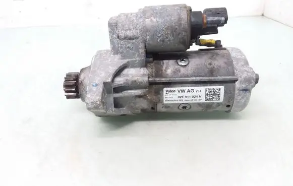 Volkswagen PASSAT B7 Starter motor 02E911024H