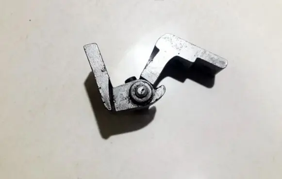 Audi A6 S6 C6 4F Rear door lower hinge
