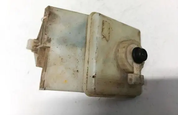 Ford Transit - Tourneo Connect Brake fluid reservoir 2T142C217AB