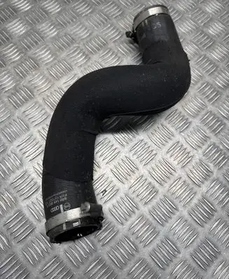 Audi Q5 SQ5 Intercooler hose/pipe 8R0145993A 127097R