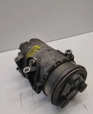 Ford Focus Air conditioning (A/C) compressor (pump) 4M5H19D629