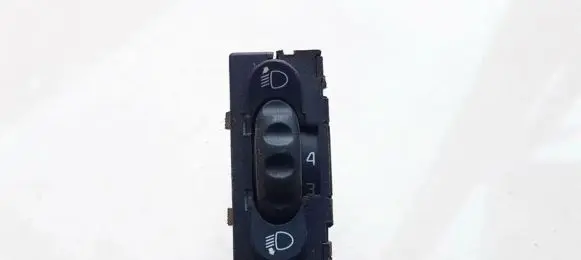 Renault Megane I Headlight level height control switch