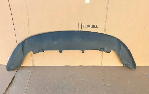 Volkswagen Jetta V Front bumper lip 1K0805903B