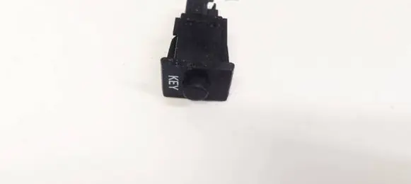 Toyota Prius (XW20) Other switches/knobs/shifts 15A257