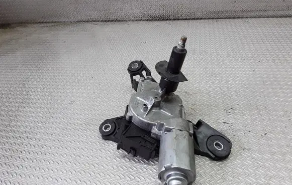 Toyota Yaris Rear window wiper motor 0390201861