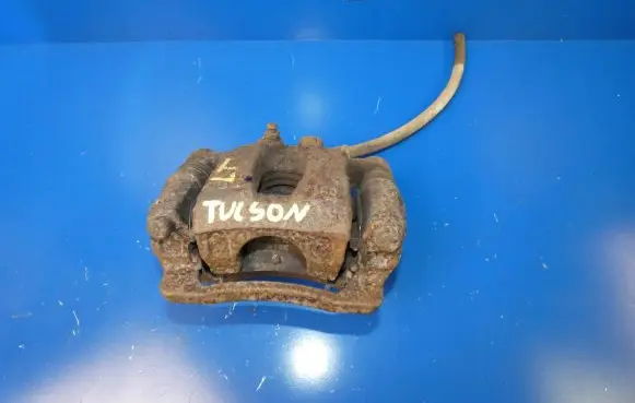 Hyundai Tucson TL Rear brake caliper