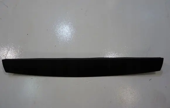Seat Alhambra (Mk2) Tailgate/trunk upper cover trim 7N0867707