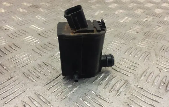 Hyundai i30 Windscreen/windshield washer pump 98510-1W000