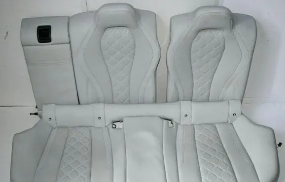 BMW 8 G14 Rear seat 