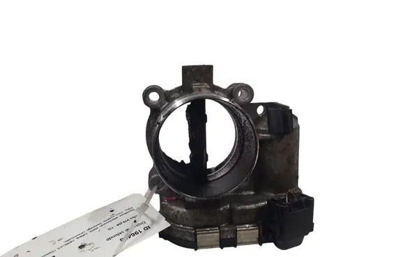 Volvo V70 Throttle valve 8692720 0281002701