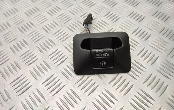 Volvo XC70 Hand parking brake switch 31334637