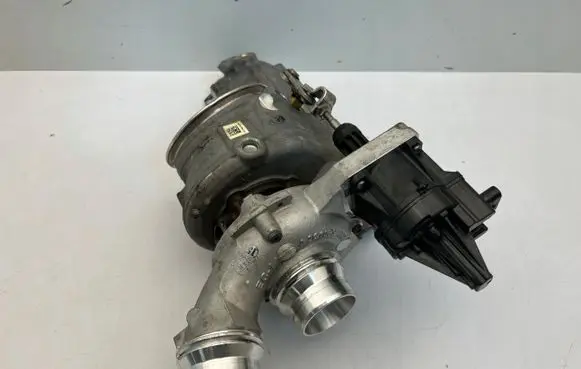 BMW 1 F20 F21 Turbo