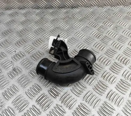 Mercedes-Benz ML W163 Engine coolant pipe/hose A1635011124