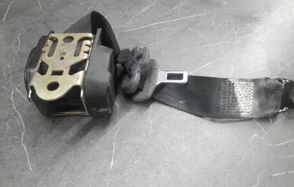 Fiat Bravo Rear seatbelt C166