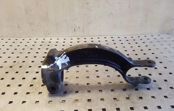 Audi A6 C7 Other front suspension part 8K0413
