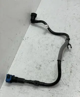Land Rover Discovery 5 Fuel main line pipe G4D39B337BE