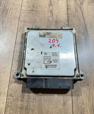 Mercedes-Benz C W204 Engine control unit/module A6519007500 28336101 A0064461540