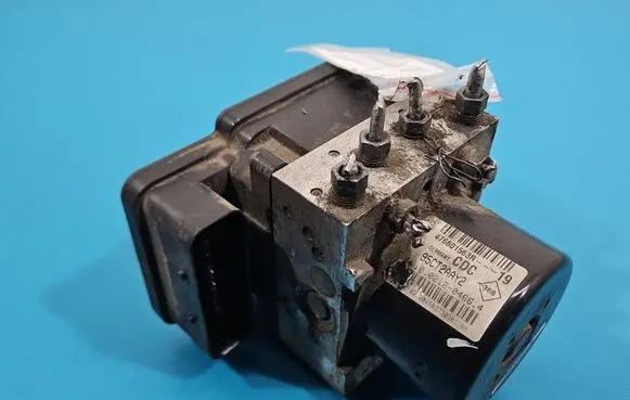 Renault Scenic III - Grand scenic III ABS Pump 476601563R IMPRK1543012