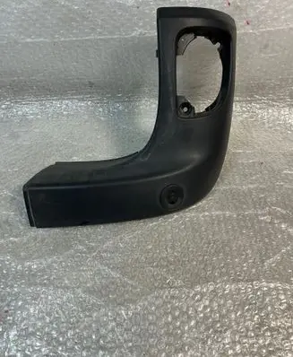 Rear bumper corner part panel trim