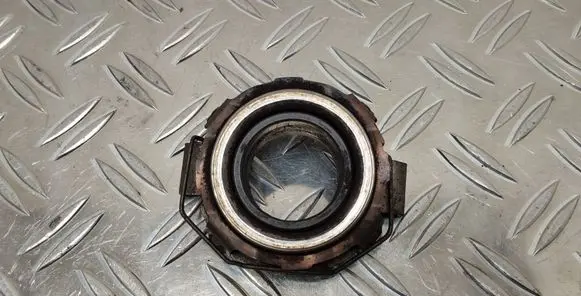 Toyota Corolla Verso E121 clutch release bearing 