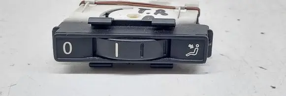 Volkswagen Touareg I Other dashboard part 7L6819765