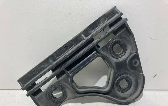 Audi A2 Fender mounting bracket 8Z0821249