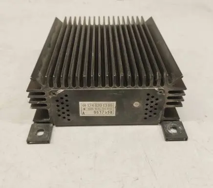 Mercedes-Benz E W124 Sound amplifier 1248201389 A1248201389