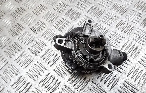 Volvo C30 Vacuum pump 31219463