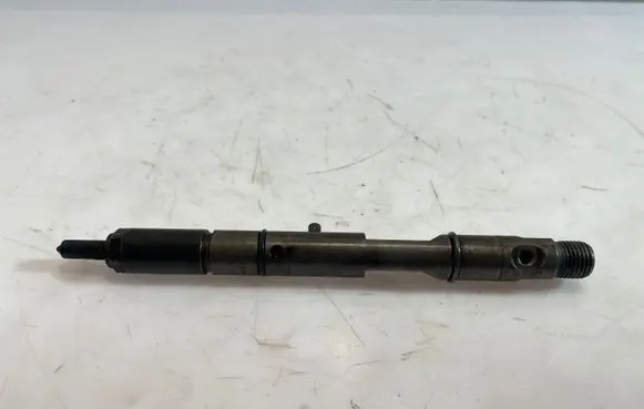 Audi A6 S6 C5 4B Fuel injector 059130201D 0432133805