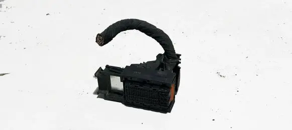 Skoda Octavia Mk3 (5E) ABS module connector plug 7P6906971 4H0906971 13422