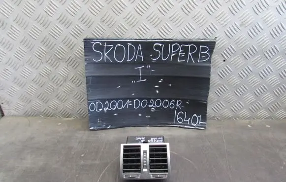 Skoda Superb B5 (3U) Rear air vent grill 3U0819203C