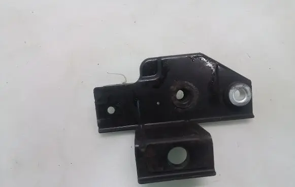 Toyota Auris 150 Radiator mount bracket