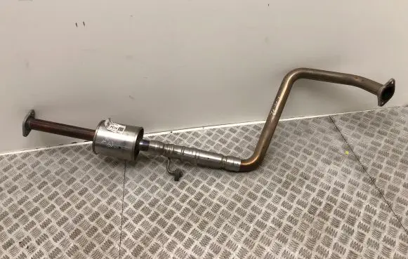Hyundai i30 Middle muffler/silencer 28600G4140