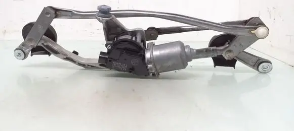 Toyota Auris E180 Front wiper linkage and motor 8511002340