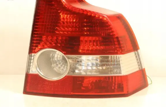 Volvo S40 Rear/tail lights E32189