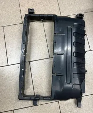 Renault Zoe Radiator trim 215541324r