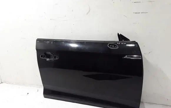 Audi A5 Front door 8W8831052D