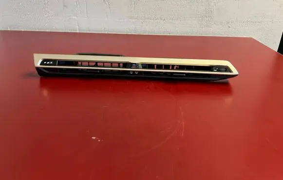 BMW iX Dash center air vent grill 9490661