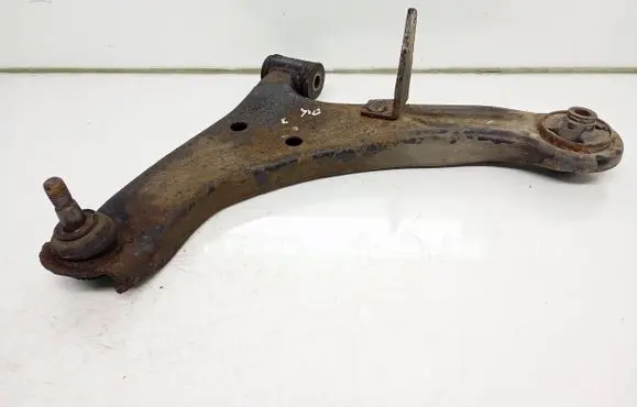 Suzuki Grand Vitara II Front lower control arm/wishbone